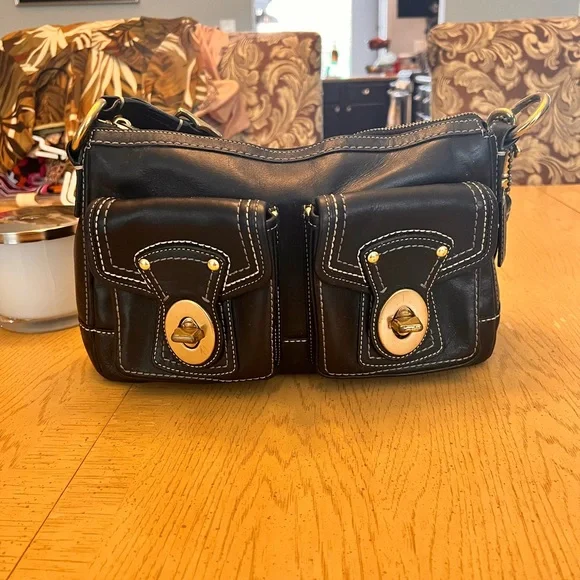 極美品 Coach Legacy Turn Lock Shoulder Bag